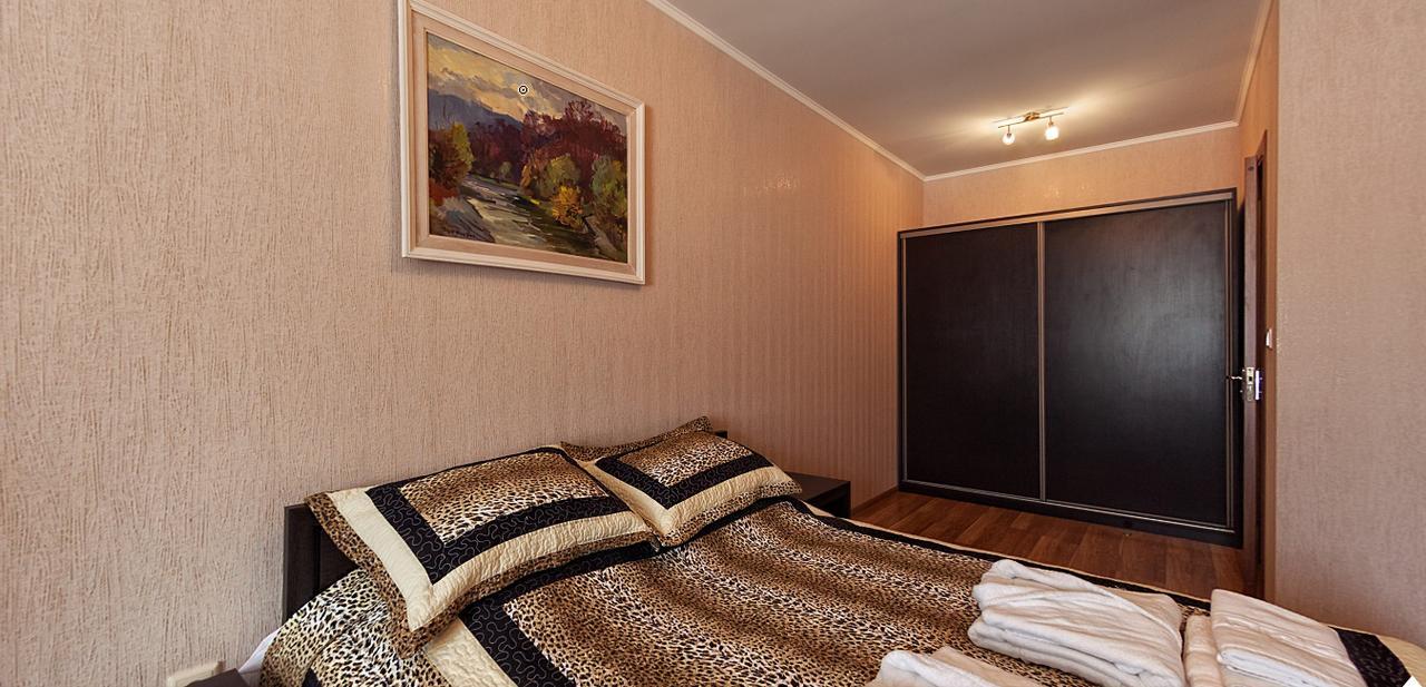 Отель Alpen House Вышка Экстерьер фото
